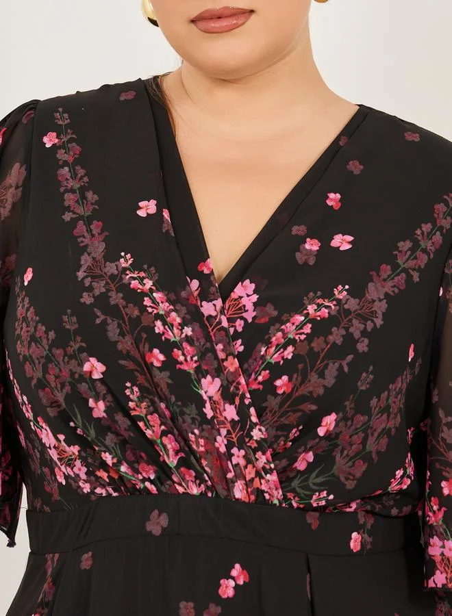 Styli Plus Size Floral Print Short Sleeves A-Line Maxi Dress