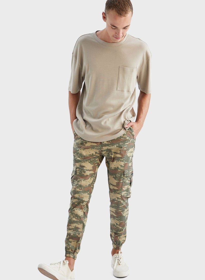 DeFacto Printed Sweatpants  - Image 2