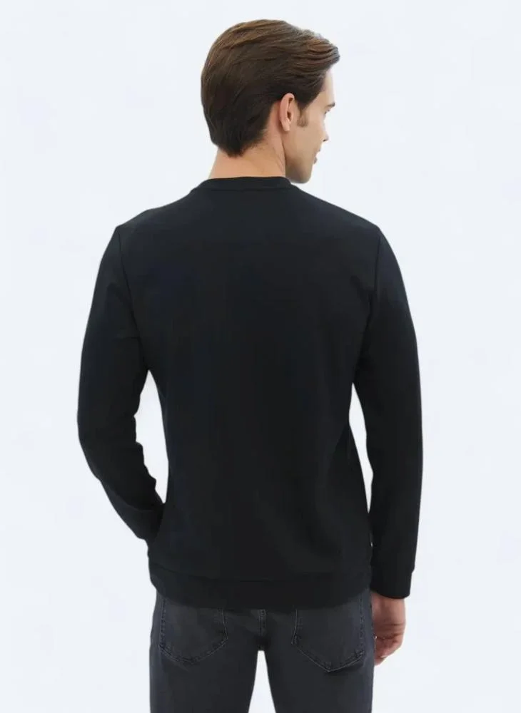 Kip Black Crew Neck Printed Sweatshirt
