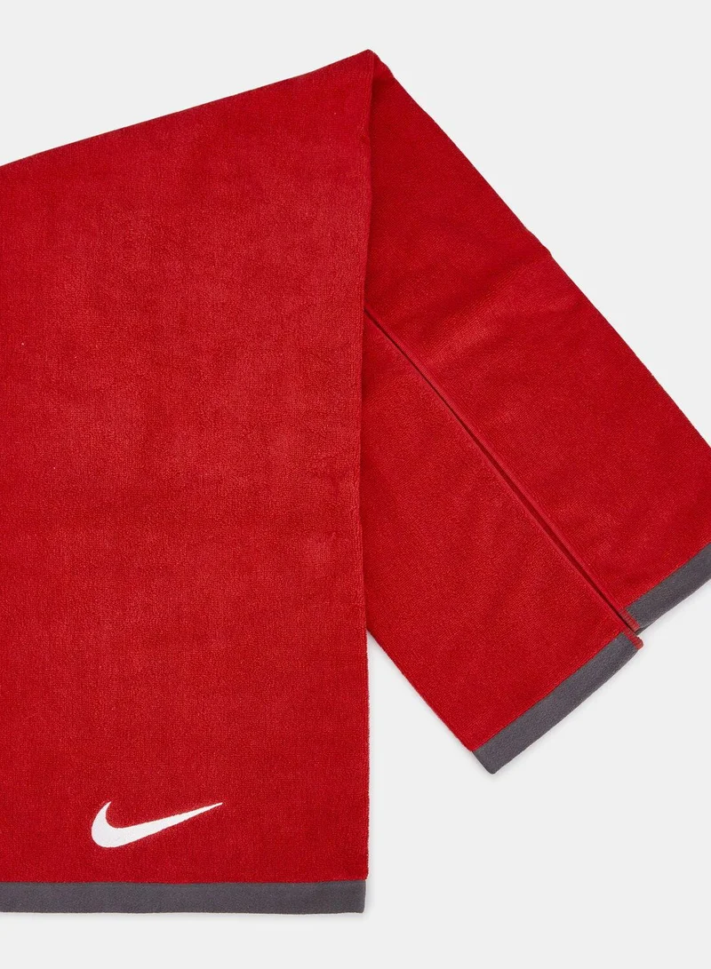 Nike Fundamental Towel