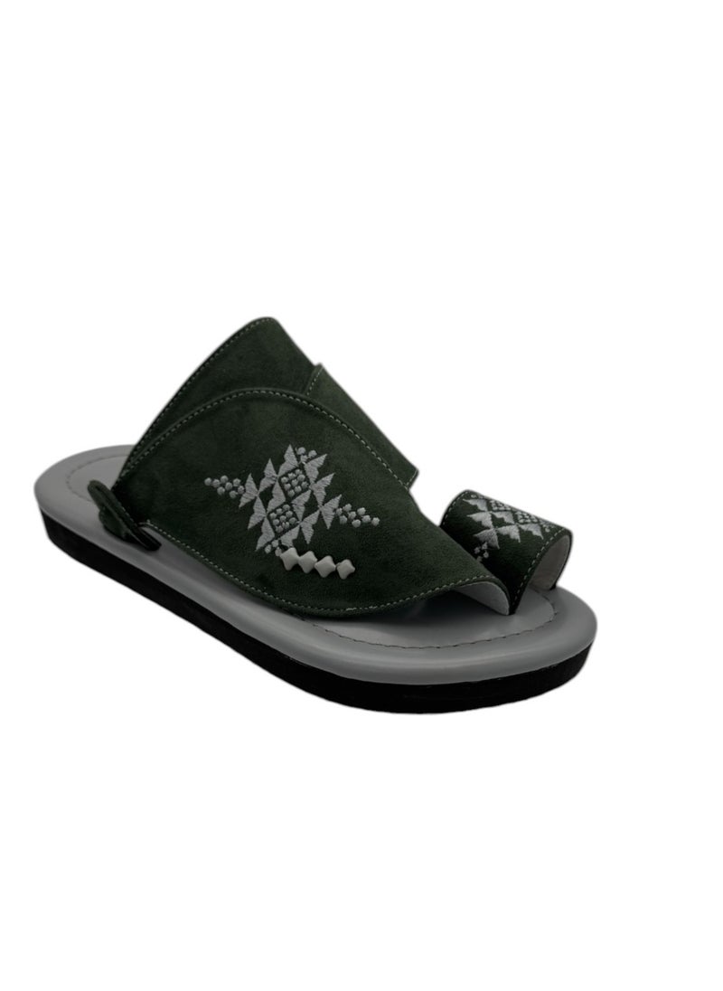 AL Fanoos Classic Arabic Slippers  - Image 1
