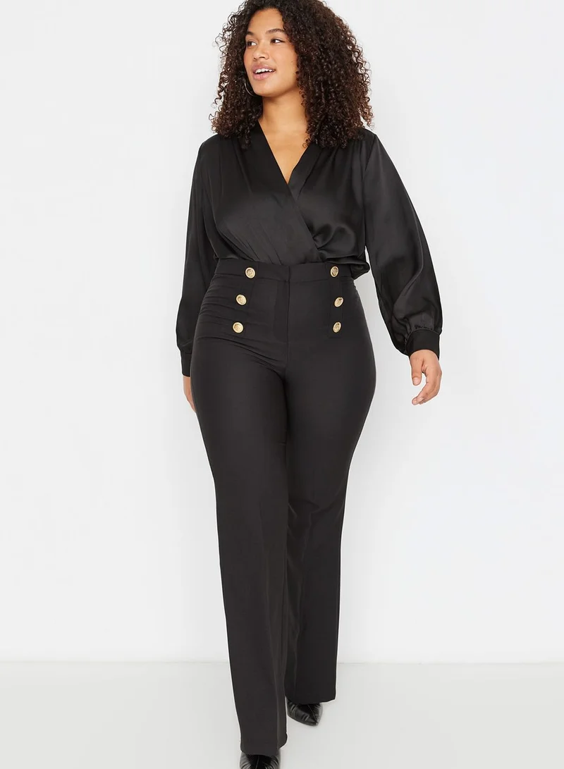 ترينديول كيرف Button Detail High Waist Pants