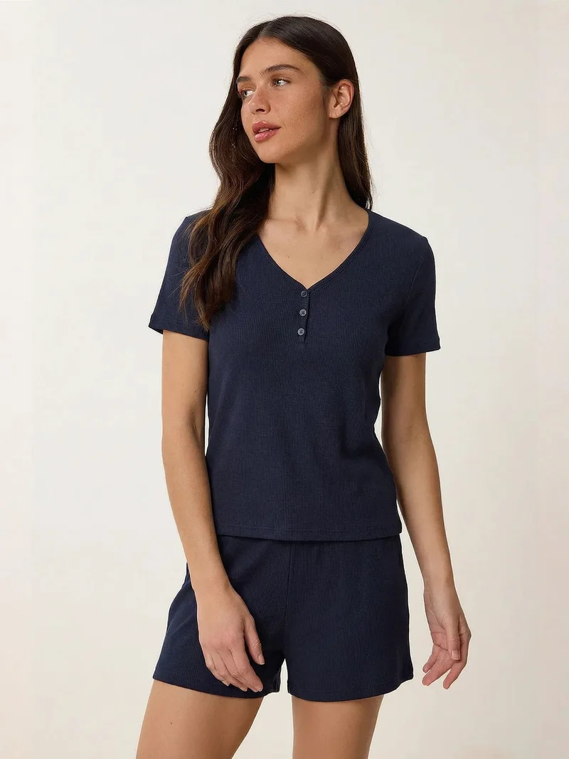السعادة في إسطنبول ISTANBUL V-neck Buttoned Pajama Set