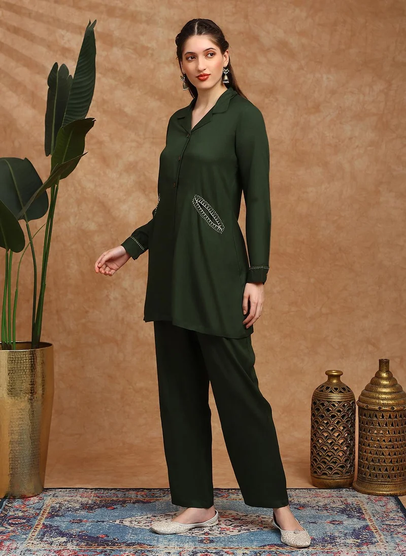 globus Globus Women Olive Cuban Collar Cuffed Sleeves Embroidered Detail Pockets Shirt Style Tunic & Trousers Co-Ord Set