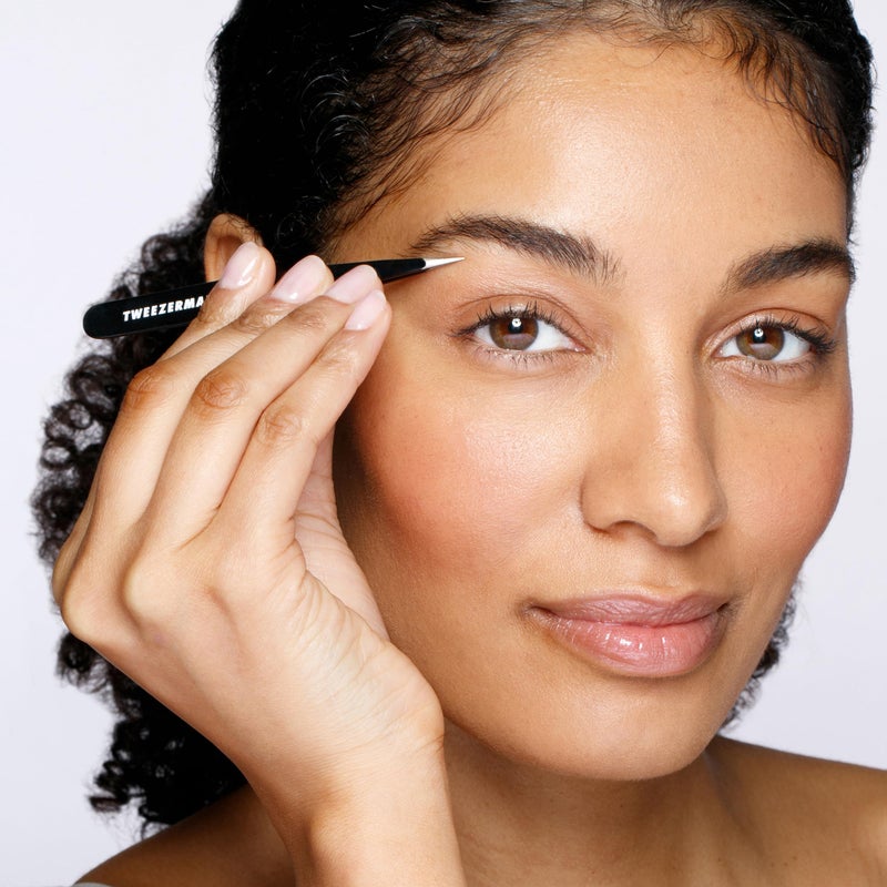 Tweezerman ملقط تويزرمان المدبب - رقم الموديل 24-BR، سماء منتصف الليل، 1 قطعة - Image 2