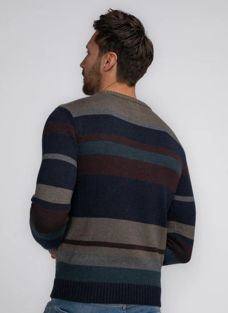 بترول اندستريز كنزة رجالي أساسية بياقة دائرية