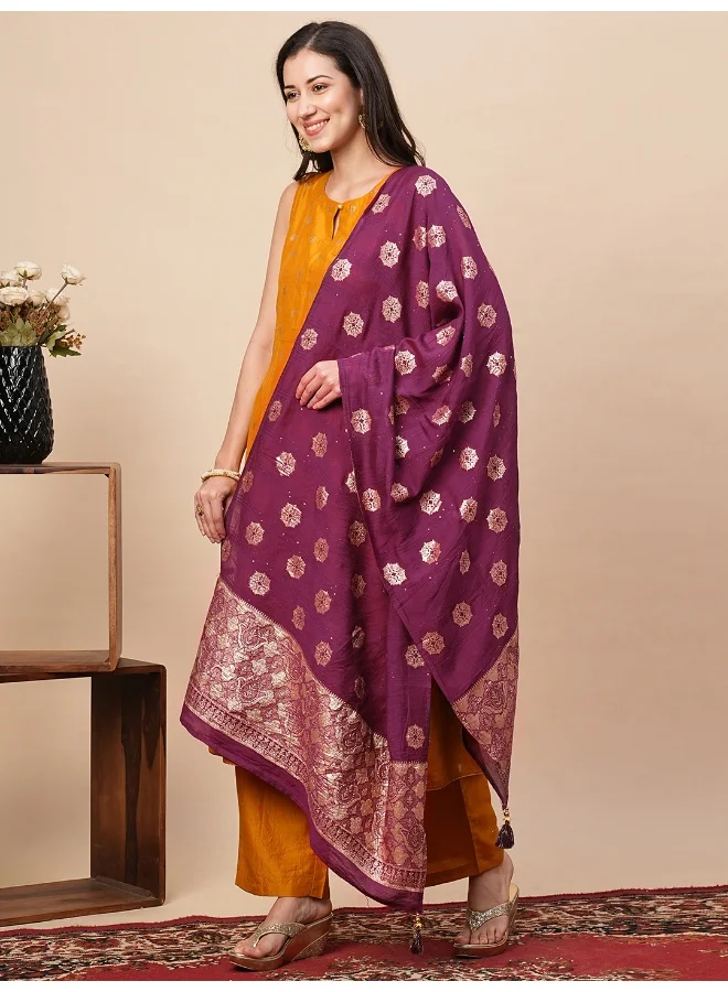 جلو باص Globus Women Wine Ethnic Motifs Brocade Dupatta With Tassel Detailing