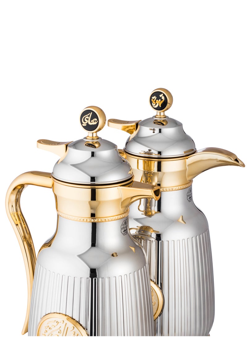 Alsaif Asal Thermos Set from Saif with a touch of luxury and beauty in the beautiful shiny silver and gold color - Image 3