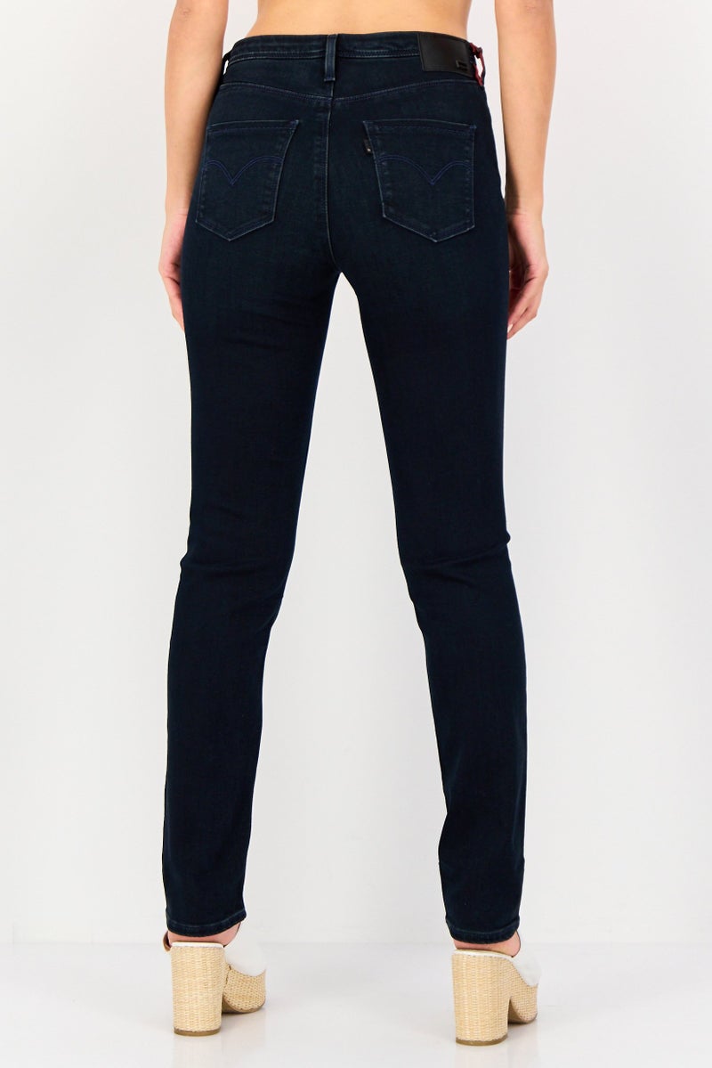 Levi's جينز نسائي ضيق مغسول قابل للتمدد، أزرق داكن - Image 4