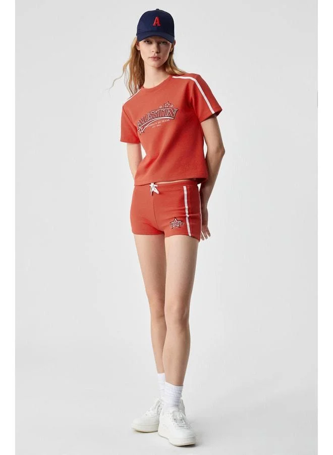 Ethiquet KRIEGER Women's Printed Short Sleeve Red T-Shirt.
