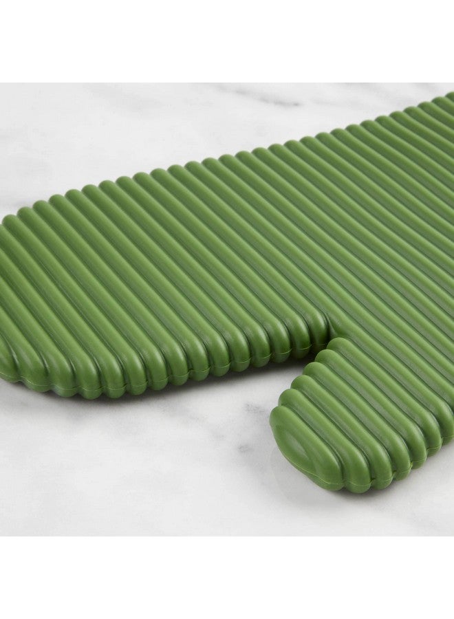 KitchenAid KitchenAid Ribbed Soft Silicone Oven Mitt 2-Pack Set, Mathca, 7.5"x13"  - Image 4
