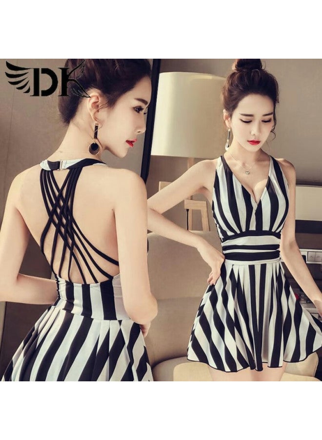 Dk Conservative One-piece Swimsuit For Women With Underwire, Push-up For Small Chest, Tummy Control, Slimming Swimwear For Hot Springs And Swimming, Black, M - Image 1