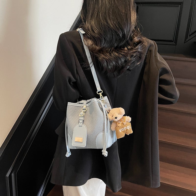Drawstring Color-Blocking Crossbody Bag Trendy Fashion Korean Bucket Bag Niche Texture Single Shoulder Women'S Bag - Image 4