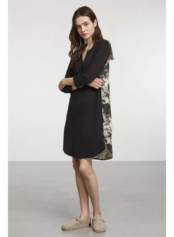 Black V-Neck Patterned Knit Dress.