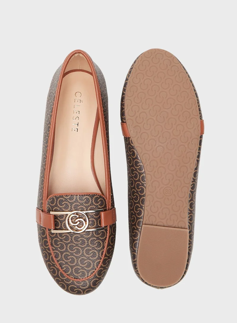 سيليست راقصات الباليه الكاجوال