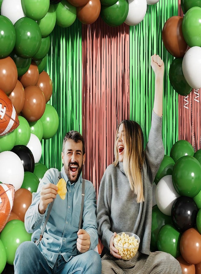 مجموعة زينة حفلات أعياد الميلاد على شكل قوس بالونات كرة القدم، ستائر شراشيب من رقائق معدنية باللونين الأخضر والبني، خلفية لامعة، شرائط لامعة، دعائم كشك تصوير لحفلات الأولاد ذات الطابع الرياضي لكرة القدم. - Image 5