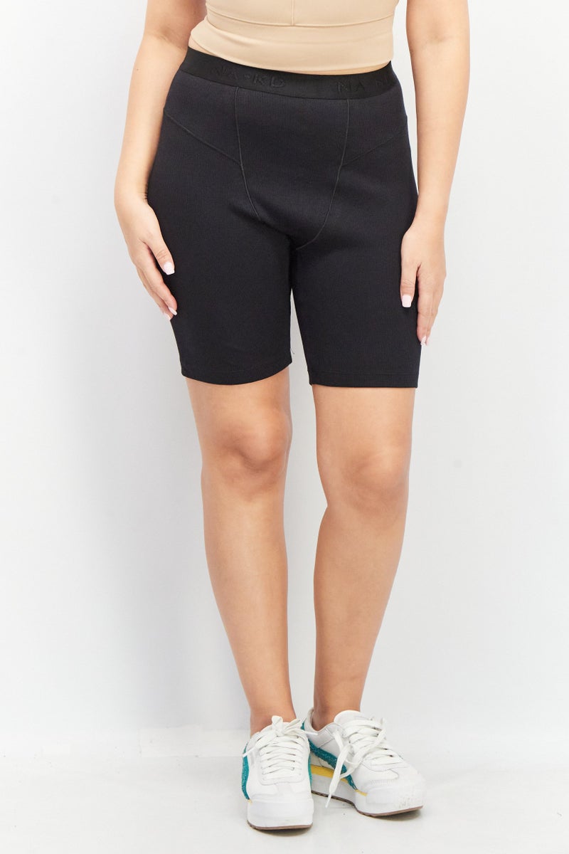 NA-KD Hunkemoller x NA-KD Women Textured Pull On Shorts, Black - Image 1