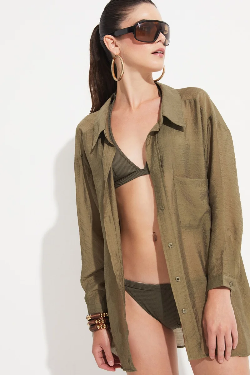 جون Women's Viscose Blend Pocket Detailed Woven Shirt