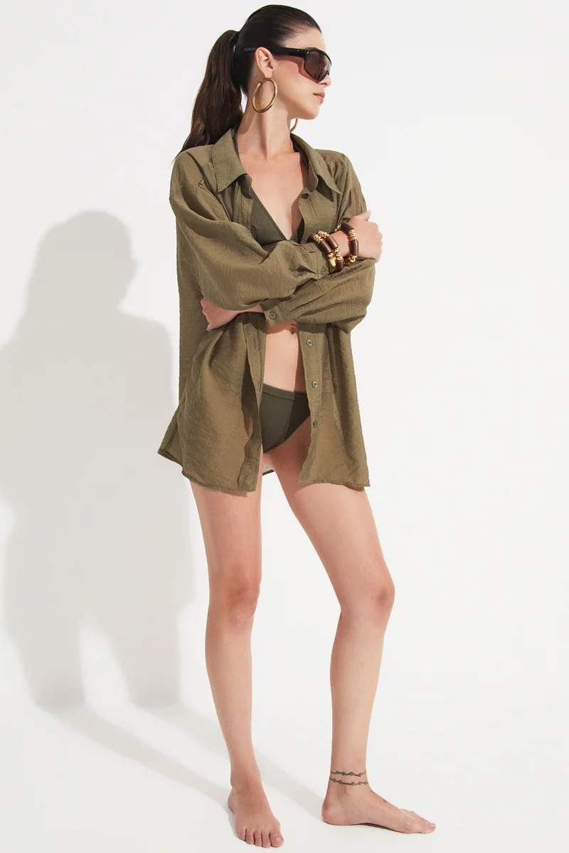 جون Women's Viscose Blend Pocket Detailed Woven Shirt