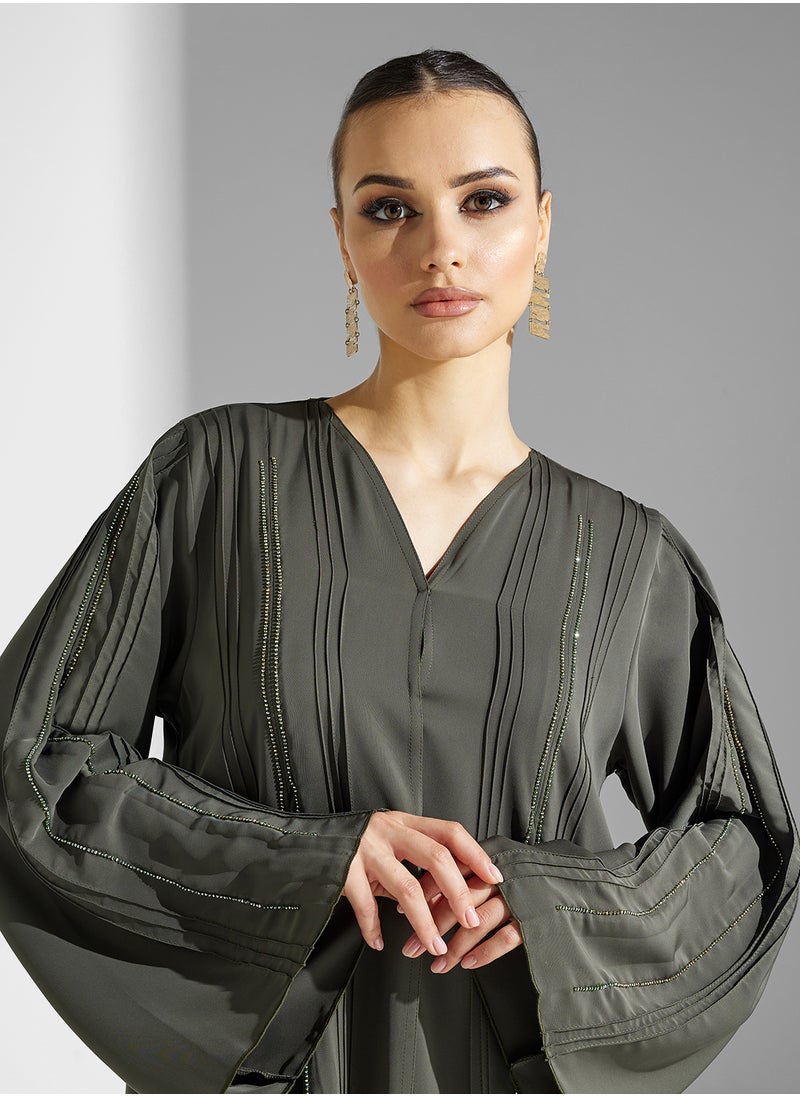 hayas closet V-Neck Embroidered Flared Sleeve Abaya  - Image 3