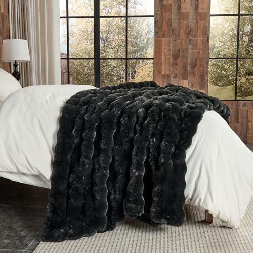 Lotus Karen Queen Size Faux Fur Blanket - Big Bubble Rabbit Fluff, 90x90 Inches - Image 5