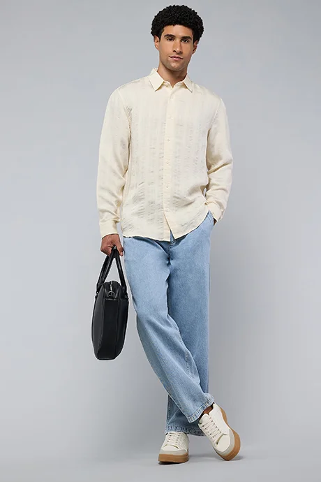 أر أند بي Textured Shirt with Classic Collar and Long Sleeves
