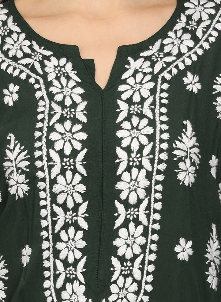 Alaya Women Chikankari Hand Embroidered Modal Kurta -AL4042  - Image 5