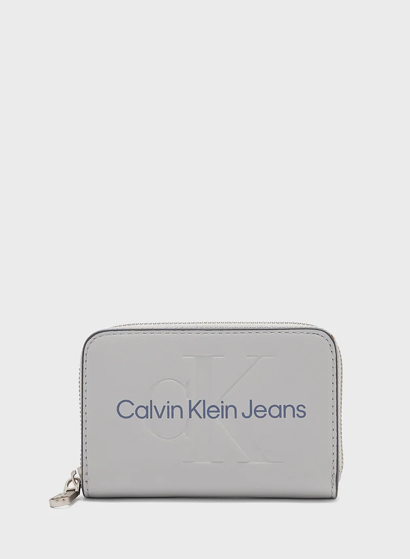 كالفن كلاين جينز Sculpted Med Zip Around Wallet