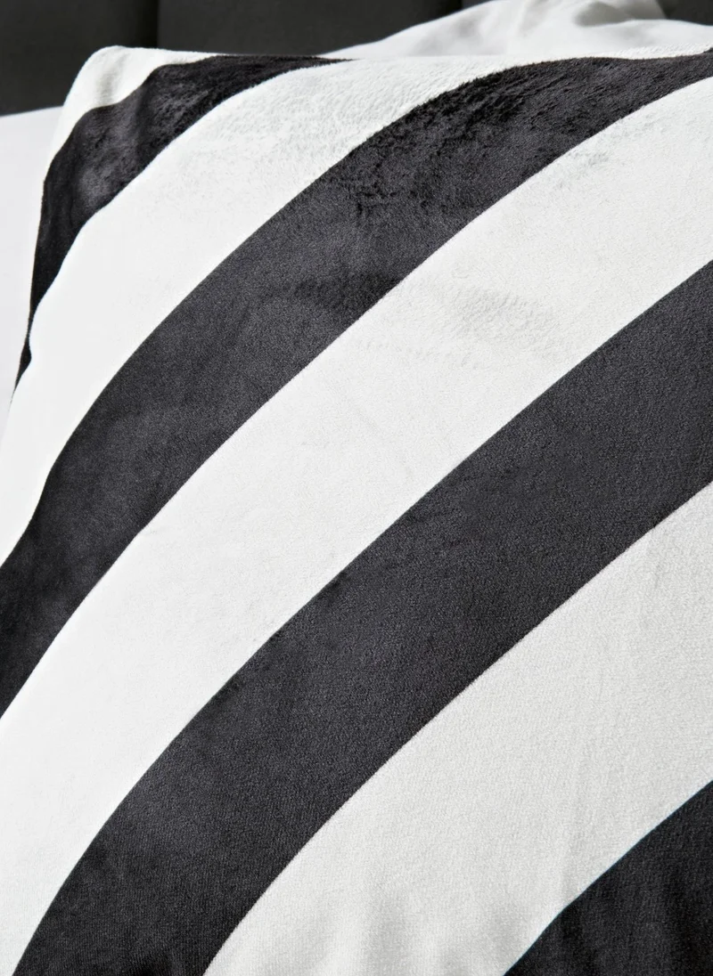 Matalan Mono Diagonal Stripe Duvet Set