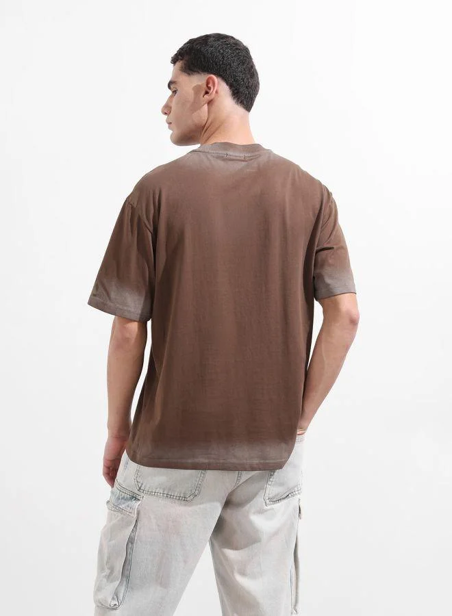 The Indian Garage Co Men Relaxed Fit Graphic Printed Crew Neck Half Sleeves T-Shirt