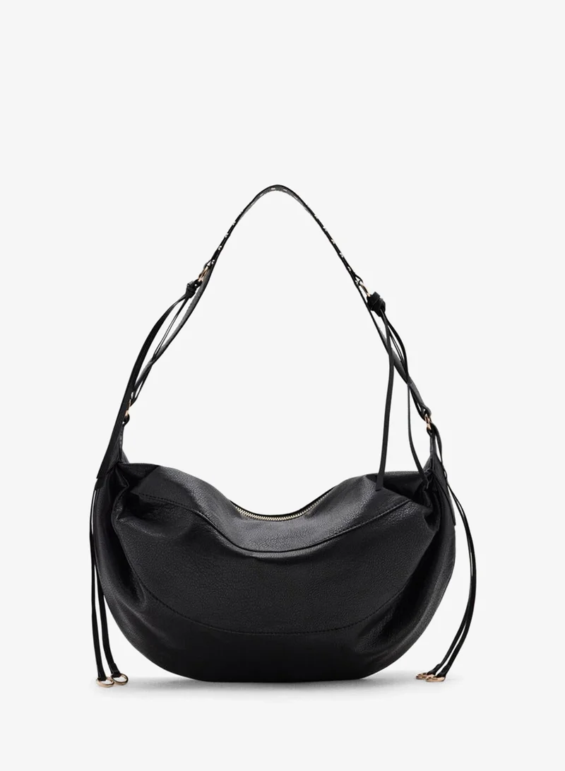 مانجو Oval Shoulder Bag