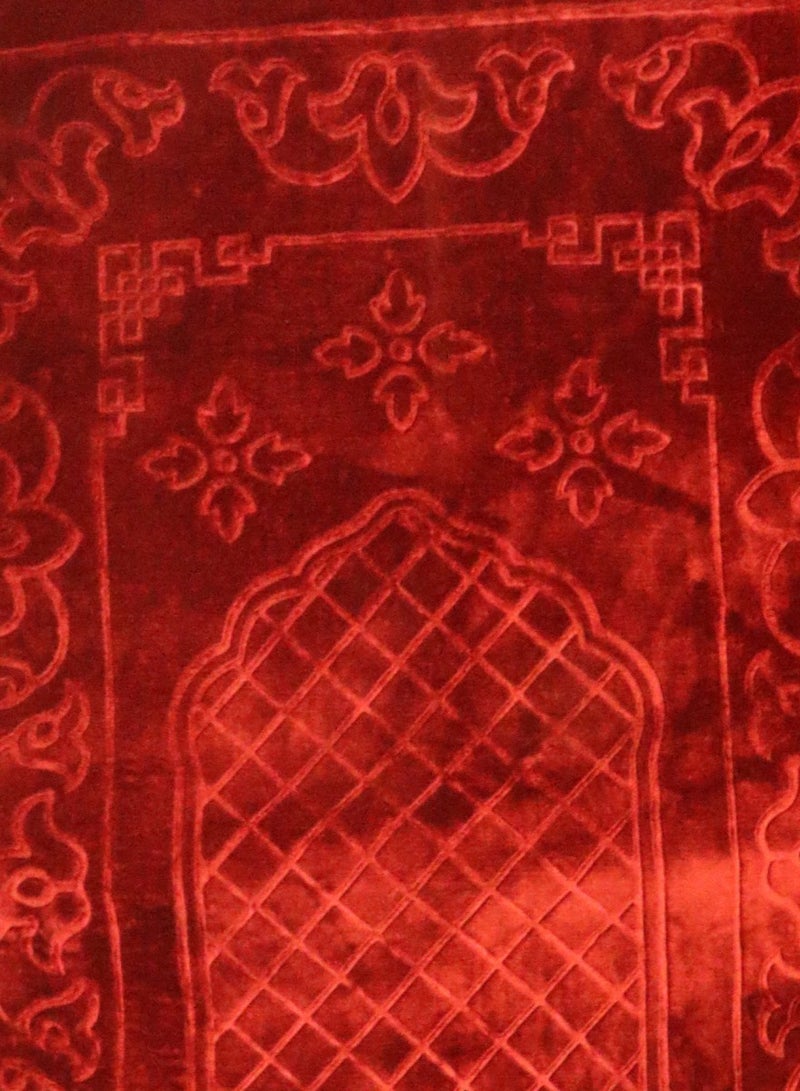 Yuwell Embossed Prayer Mat Anti-Slip Velvet Top Islamic Prayer Mat Sajadah Prayer Rug Salah Mat For Men And Women Eid Gift And Ramadan Gift 70X110CM Red  - Image 2