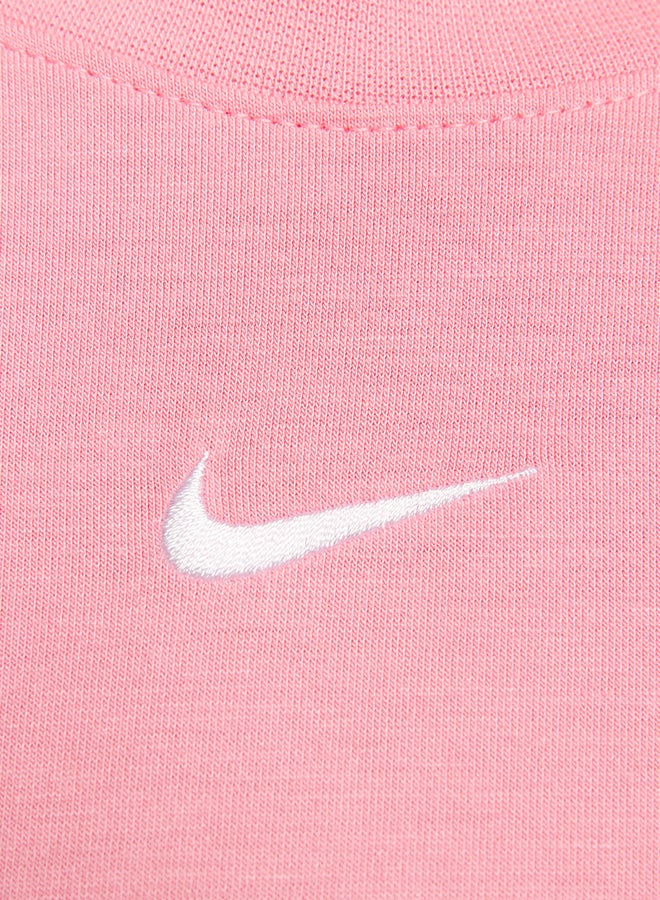 Nike Women's Nike Sportswear Essential Slim Crop Tee Labor  - Image 4