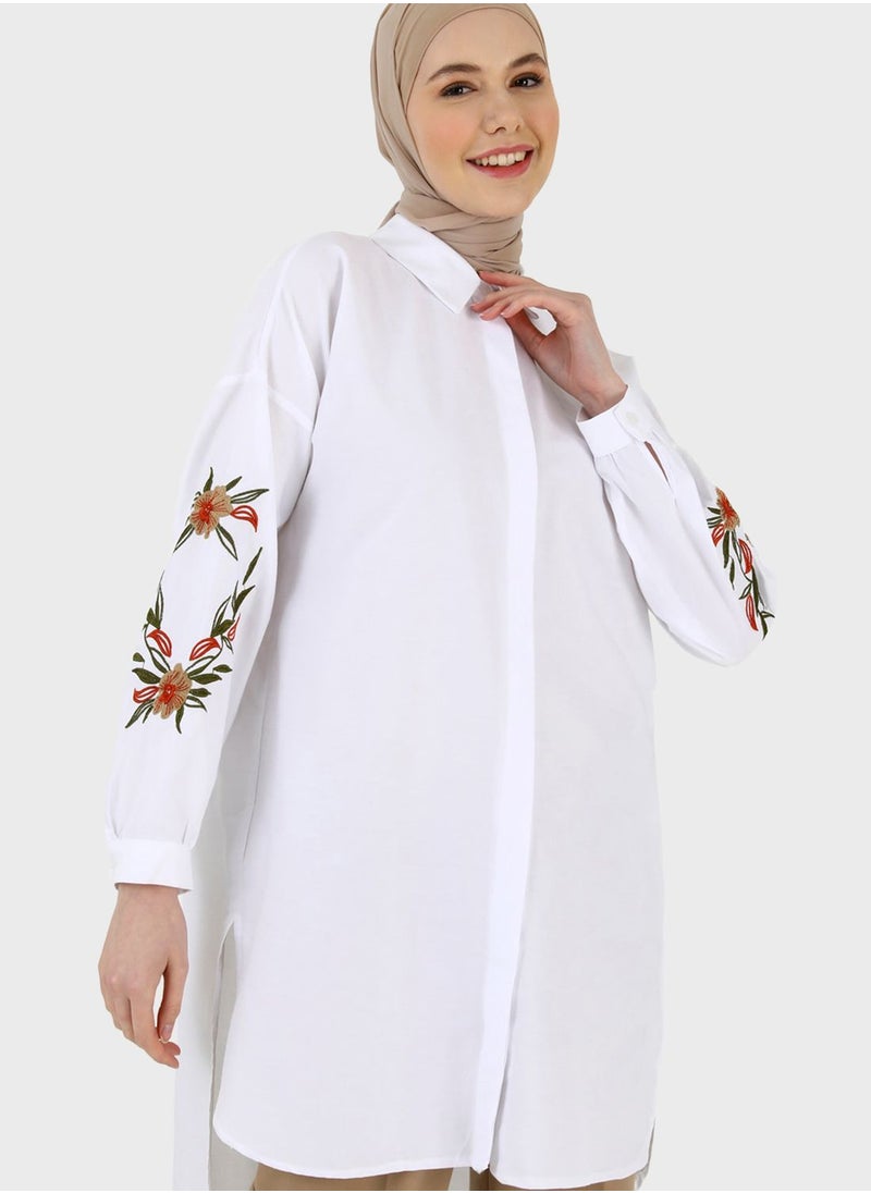 Refka by modanisa - Embroidered Button Down Tunic - Image 1
