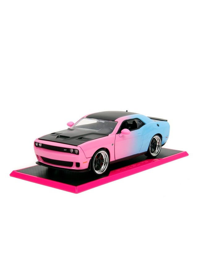 Jada Toys Pink Slips 1:24 W5 2015 Dodge Challenger SRT Hellcat Die-Cast Car w/Base, Toys for Kids and Adults(Pink/Blue Gradient) - Image 1