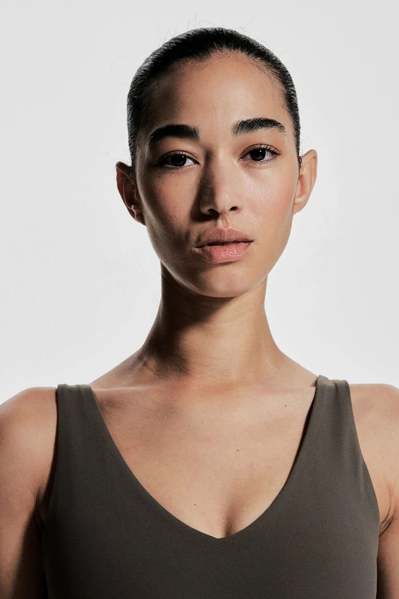 H&M Light Support Sports bra in SoftMove™ Lycra® Sport