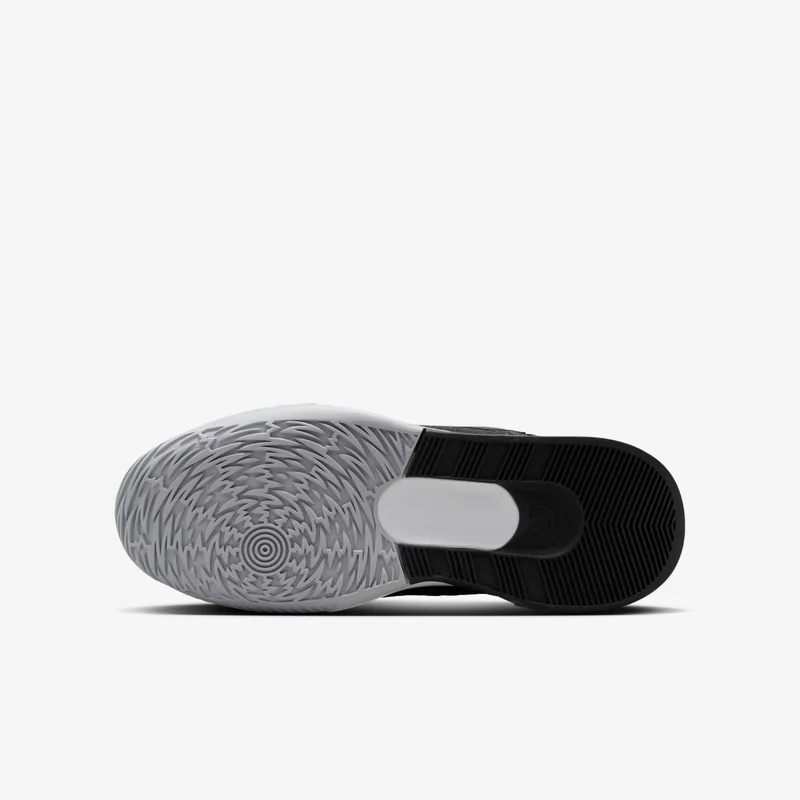 Nike Kids' Crosscourt Basketball Shoes