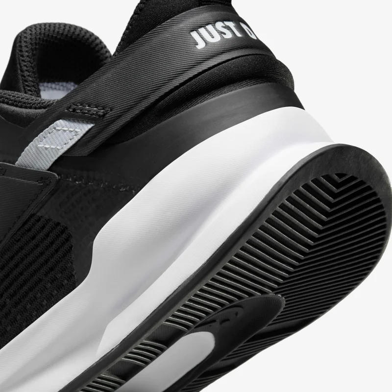 Nike Kids' Crosscourt Basketball Shoes
