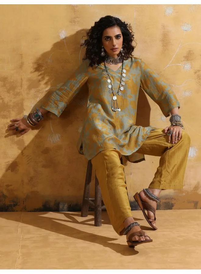 ترو برونز trueBrowns Mint Mustard Jaal Print Muslin Silk Co-ord Set
