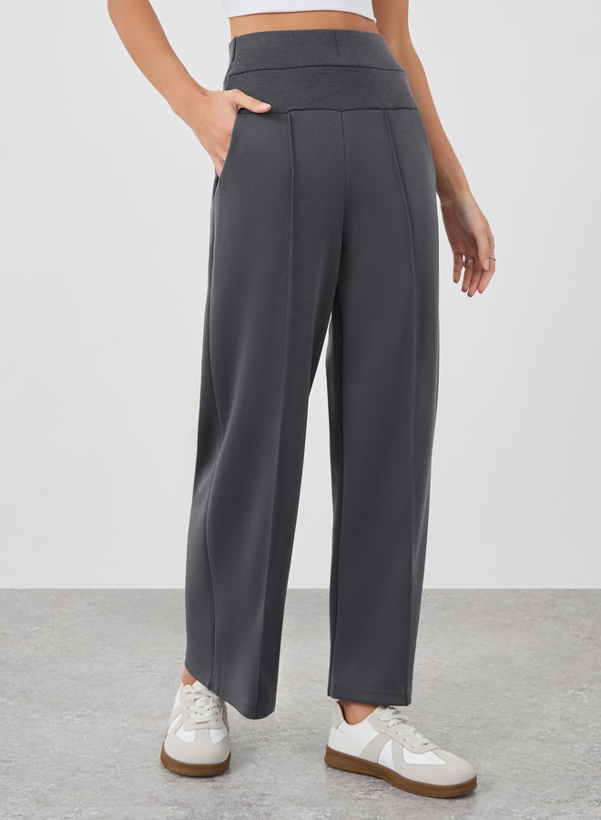 ستايلي بنطلون جوجر ستايلي بخصر عريض وتفاصيل ثنيات - Image 2