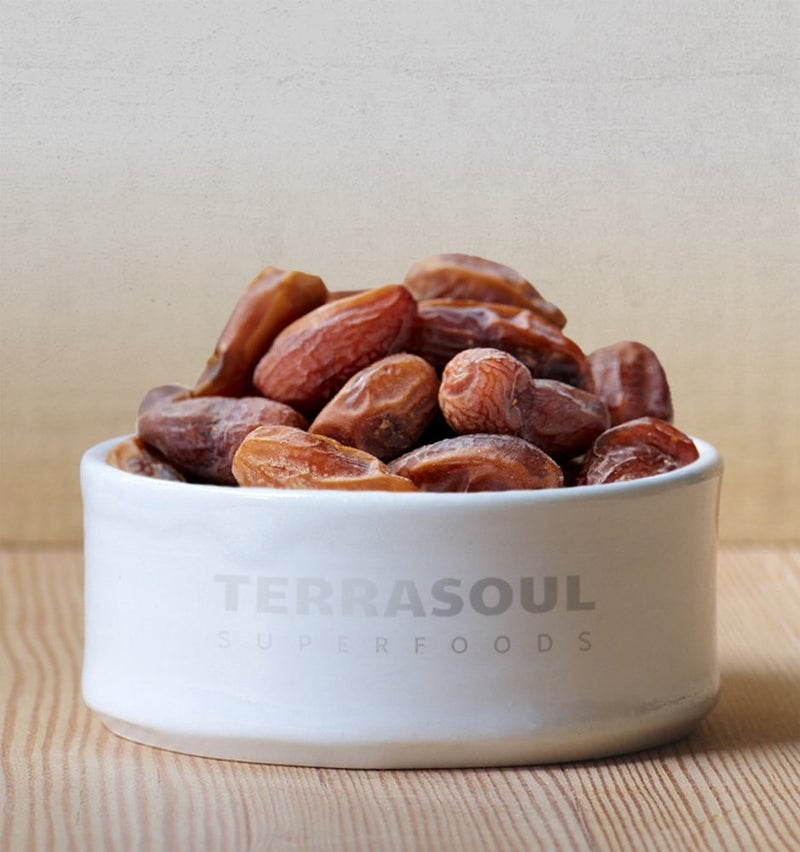 Terrasoul Superfoods Organic Deglet Dates, 2 Lbs - Pitted | Fresh | Natural Sweetener - Image 3