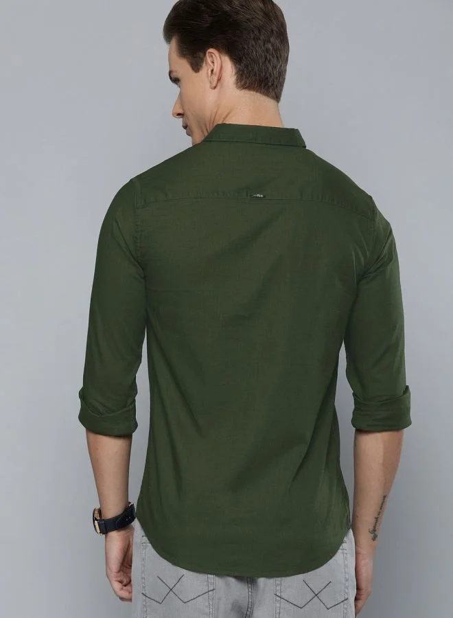 The Indian Garage Co Men Slim Fit Solid Full Sleeves Cutaway Collar Casual Shirt