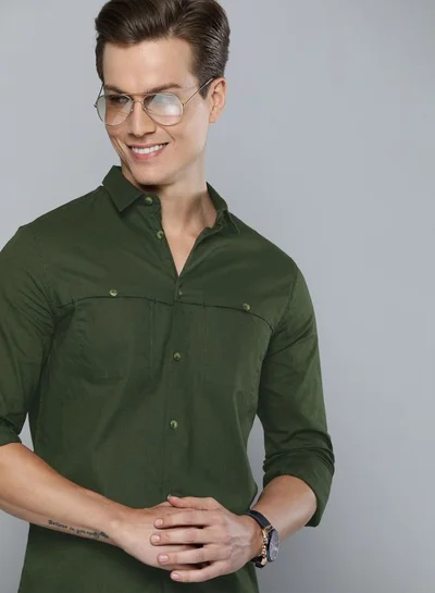 The Indian Garage Co Men Slim Fit Solid Full Sleeves Cutaway Collar Casual Shirt