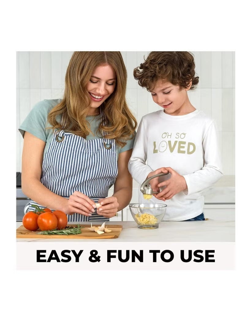 يوكانبي مجموعة هراسة الثوم الفاخرة للمطبخ – أداة 3 في 1 لهرس الثوم مع مقشرة وفرشاة تنظيف | مقبض مريح، مصنوعة من الفولاذ المقاوم للصدأ لهرس الثوم والزنجبيل - Image 3