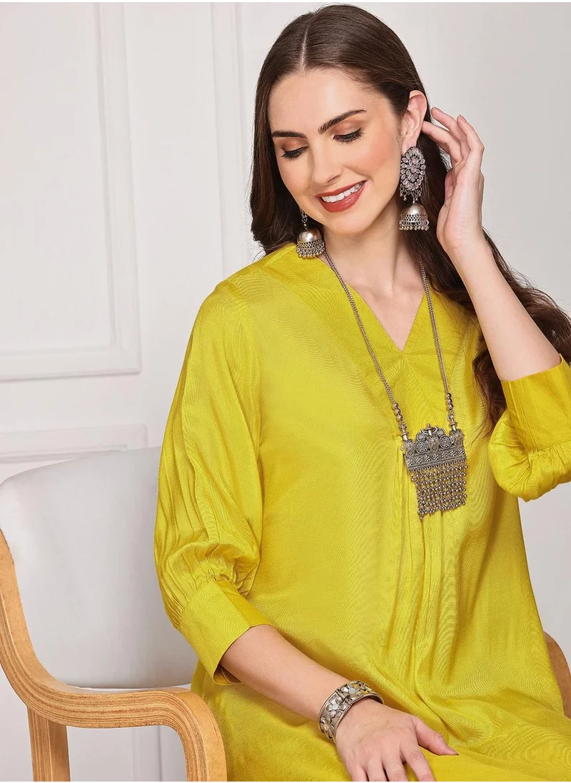 ISHIN Mustard Kurta Set Straight Fit 3/4 Sleeve Sleeve made from Viscose Shantoon featuring Self Design design and Round Neck neckline - Perfect for Ethinic!