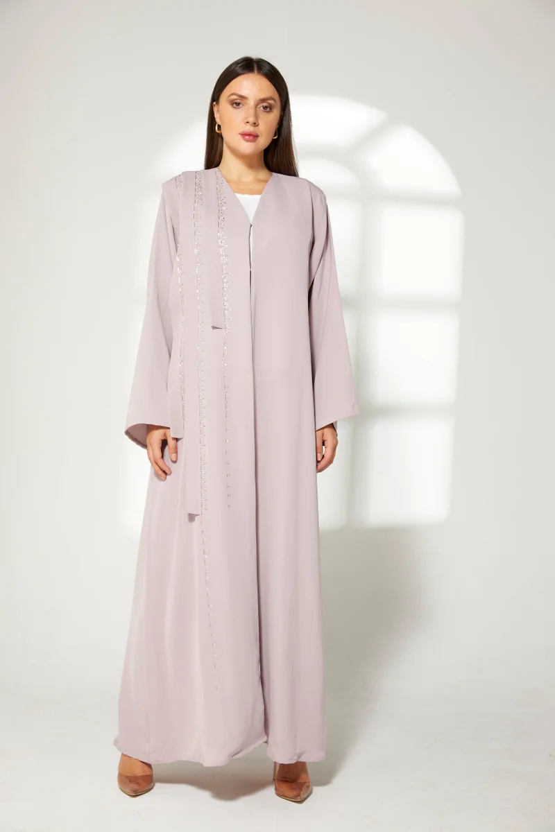 Moistreet Embroidered Flared Sleeve Abaya