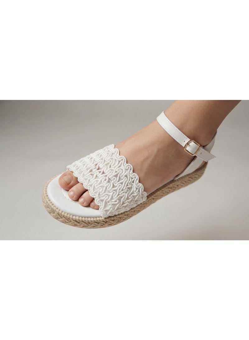 Women's sandals with thick soles - Image 2