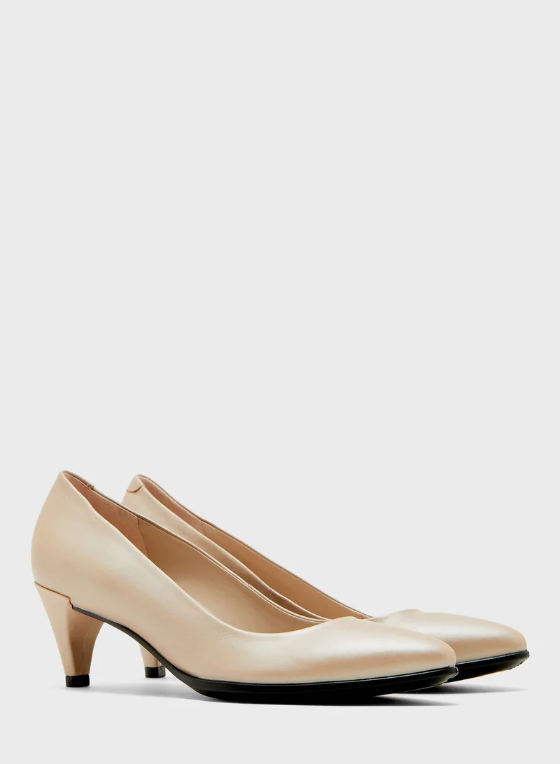 ECCO Casual Mid Heel Pump