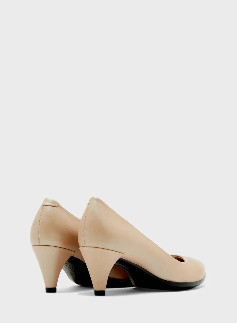 ECCO Casual Mid Heel Pump