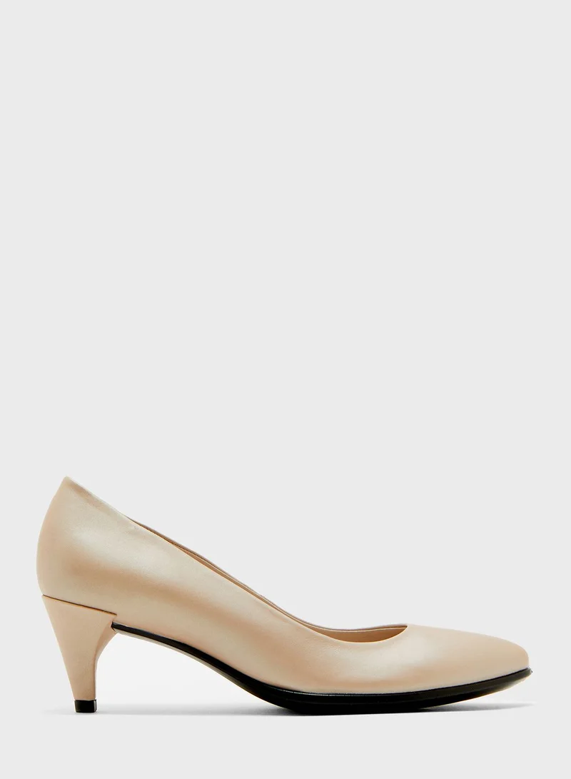 ECCO Casual Mid Heel Pump